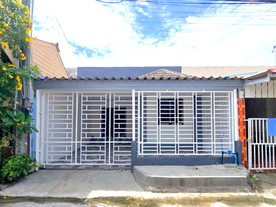 Townhouses for sale Chonburi : Townhouse for Sale East Pattaya Near Nong Ket Yai Market