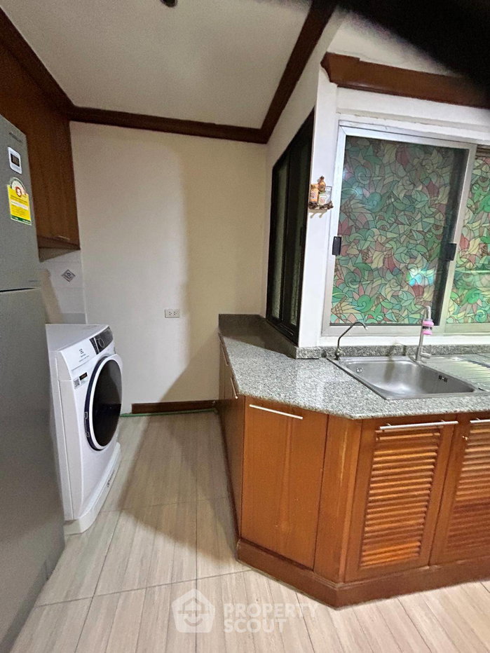 รูป คอนโด 2-ห้องนอน ที่ เกียรติธานี ซิตี้แมนชั่น ใกล้ MRT เพชรบุรี (ID 382816) - รูปที่ 8/14