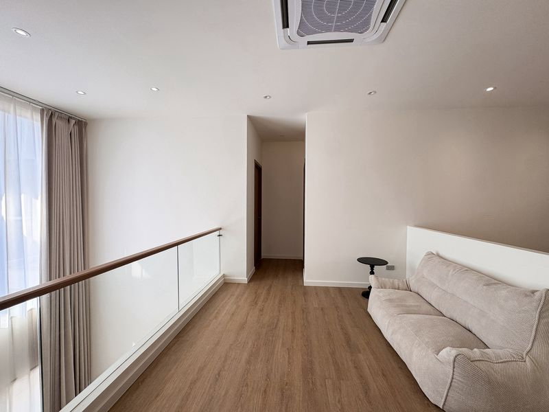 รูป ขายบ้านเดี่ยวหรูสไตล์มินิมอล ทำเลดีในโซนพัทยาเหนือ บ้านสวยฟังก์ชันครบ ในโครงการระดับพรีเมียม บรรยากาศเงียบสงบ ปลอดภัยสูง - รูปที่ 19/19