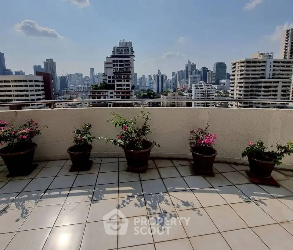 รูป คอนโด 2-ห้องนอน ที่ ศุภาลัย เพลส สุขุมวิท 39 ใกล้ BTS พร้อมพงษ์ (ID 2873907) - รูปที่ 10/25