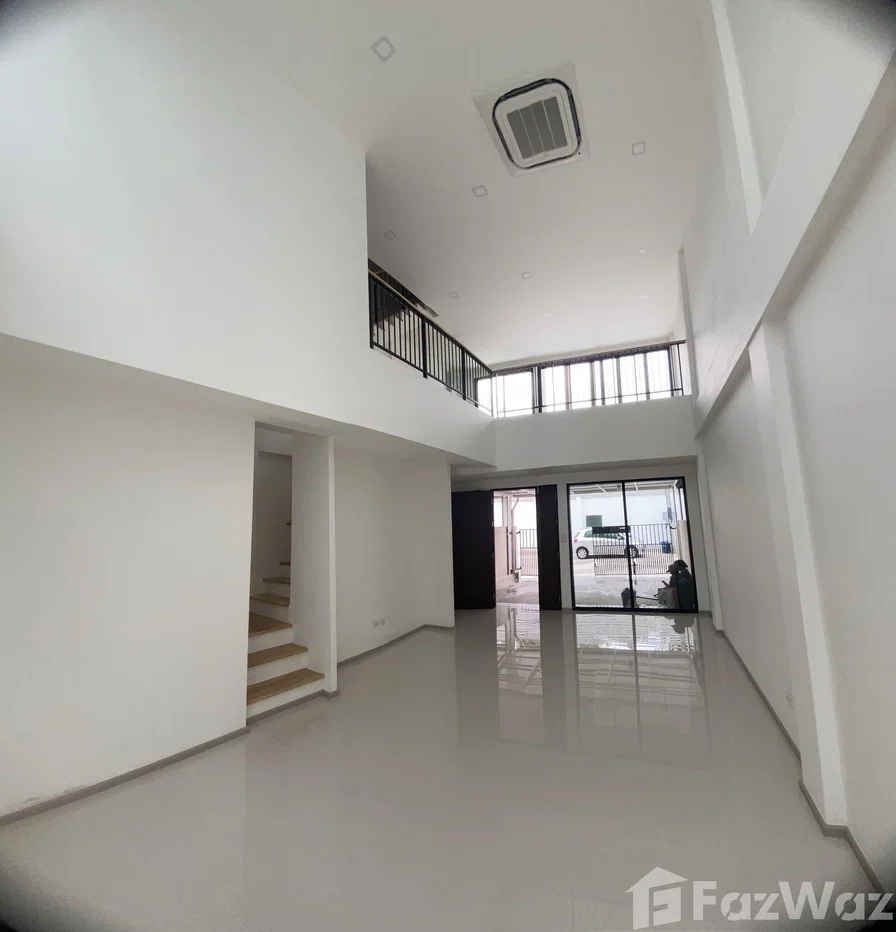 รูป ขายบ้านทาวน์โฮม Location สุดปัง 3.5 ชั้น กลางจรัญ เข้าเมืองสะดวก 1649234 - รูปที่ 17/34