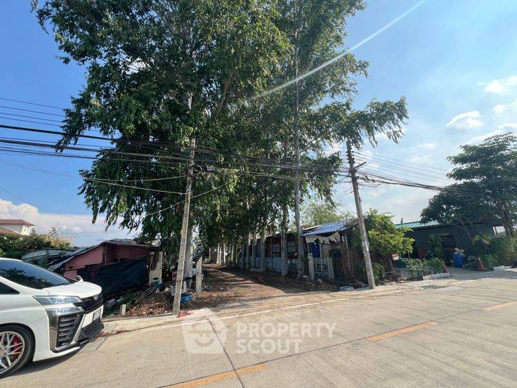 picture 1,600 m² Land for Sale in Khlong Sam Prawet (ID 2925289) - 9/9