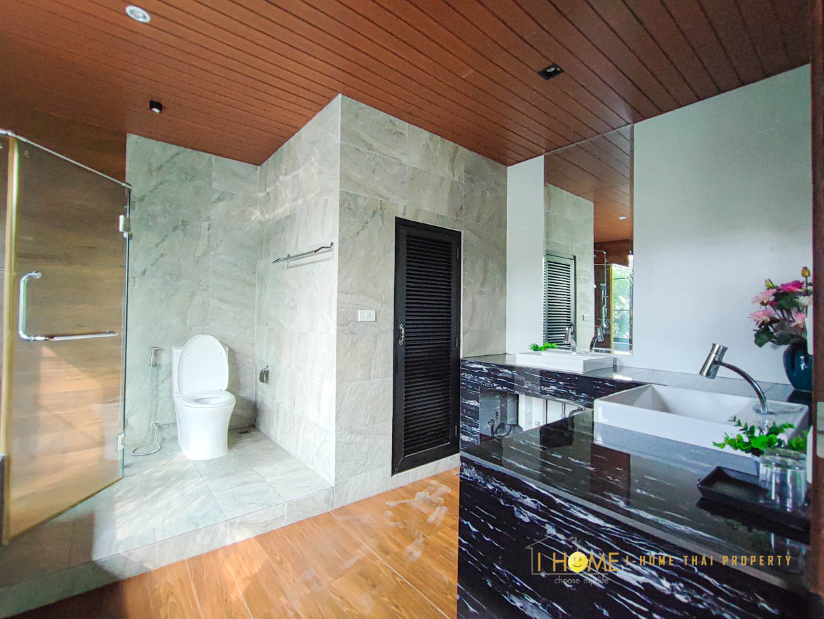 รูป A1-V0012 บ้าน Pool Villa 2ชั้น 5 ห้องนอน 5 ห้องนำ้ 1 ห้องครัว 2 ที่จอดรถ - รูปที่ 49/56