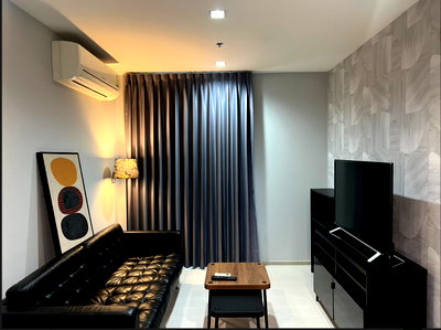 คอนโดให้เช่า : Rhythm สุขุมวิท36-38. 2นอน 55ตร.ม. ว่างพร้อมอยู่ Line id: @pfagent