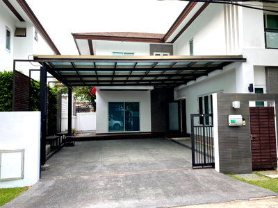 Houses for rent Thonburi Vocational College : For rent Nirvana Sathorn Single house near BTS Wutthakat and MRT Bang Wa 