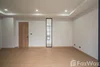 listing thumbnail image 34