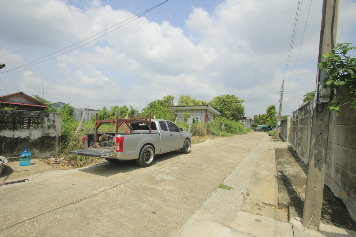 รูป ที่ดินสินพัฒนาธานี สนามหลวง2 ทวีวัฒนา9 กระทุ่มล้ม18 หลังตลาดเวิล์ดมาร์เก็ต ที่ดิน100วา เหมาะสร้างบ้าน ใกล้ถนนพรานนก สาย4 พระเทพตัดใหม่ - รูปที่ 11/23