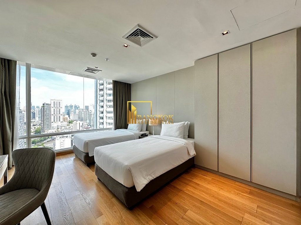 รูป Luxurious 3 Bedroom Duplex Serviced Apartment in Ekkamai - BR30046SA - รูปที่ 20/33