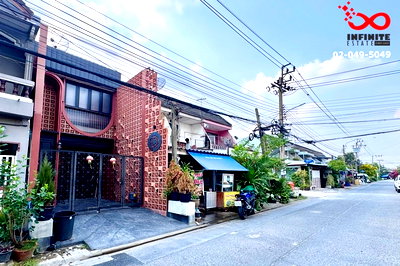 ทาวน์โฮม ม.ศรีปทุม : ขายทาวน์เฮ้าส์ 2ชั้น 16ตรว. หมู่บ้านเธียรสวน รามอินทรา 5 บางเขน ตกแต่งสวย 