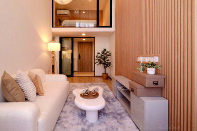 คอนโดให้เช่า : ให้เช่าคอนโด : โซโห แบงค็อก รัชดา ห้องสวย Duo Space2 ชั้น ตบแต่งสไตล์มูจิ เฟอร์ครบ ติดMRT ห้วยขวาง (SOHO Bangkok Ratchada) 