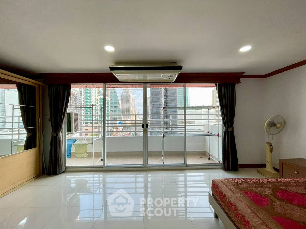รูป คอนโด 3-ห้องนอน ที่ วัฒนา ไฮทส์ คอนโดมิเนียม ใกล้ MRT สุขุมวิท (ID 2929188) - รูปที่ 15/19