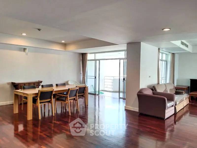 รูป คอนโด 3-ห้องนอน ที่ ลา คาสเคด คอนโดมิเนียม ใกล้ BTS เอกมัย (ID 2828461) - รูปที่ 2/16