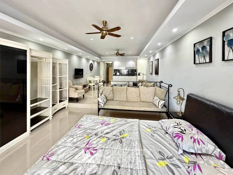 picture Studio Condo at Jomtien Complex Condotel close to Jomtien Beach (ID 2927870) - 1/12