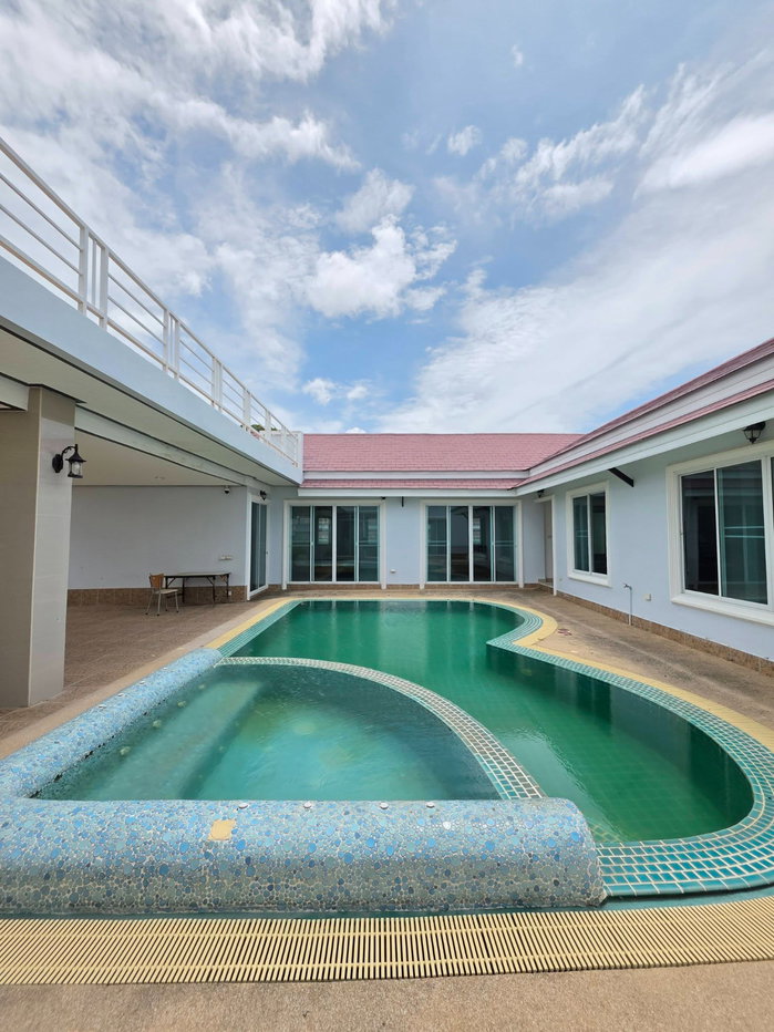 รูป บ้านพูลวิลล่า วิวทะเล วิวภูเขา หลังใหญ่ 7ห้องนอน 5ห้องน้ำ บางเสร่ พัทยา - รูปที่ 4/40