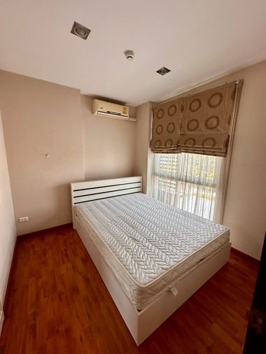 For sale , One Plus Jed Yod 1 Condo, 2 bedrooms, close to  CMU, Maya and Nimman, Tel. : 098-9690236 (Janny)