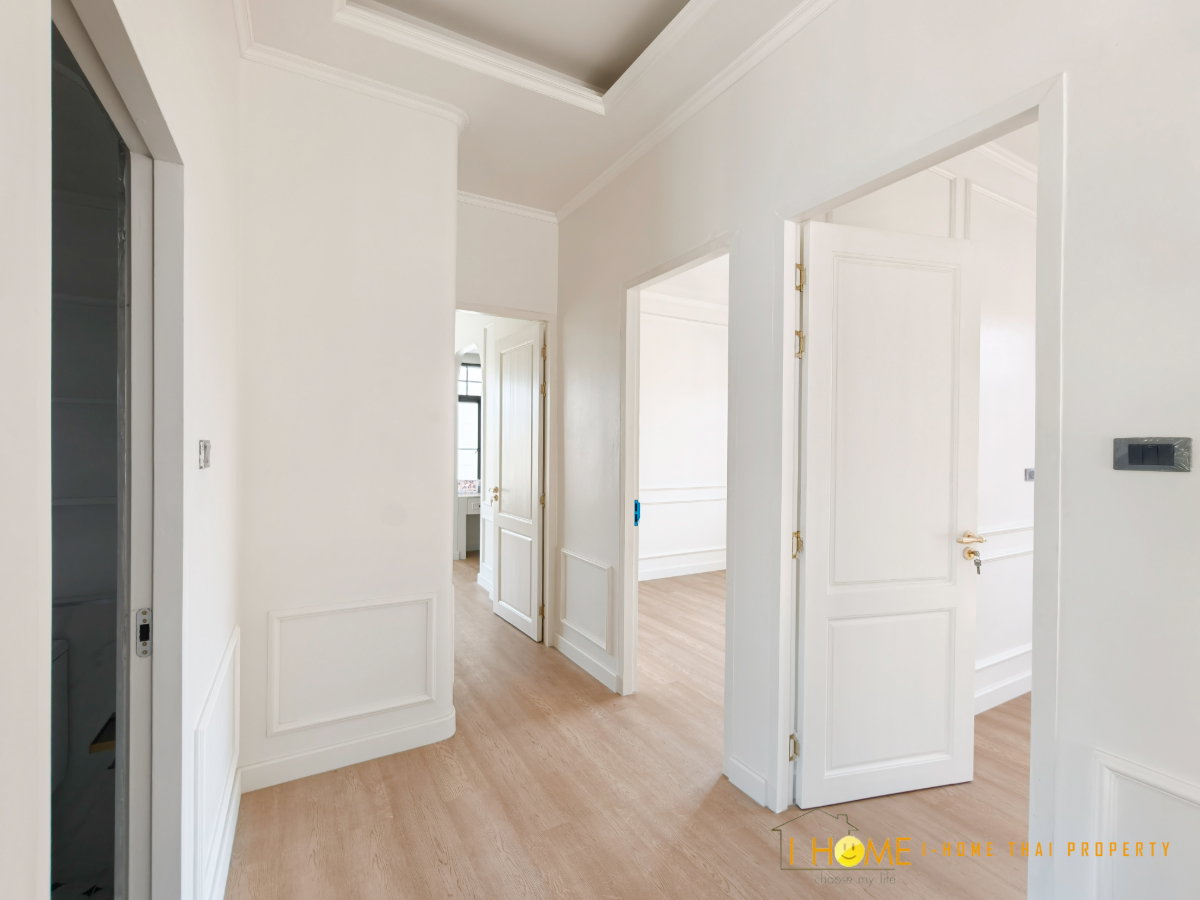 รูป ขายบ้านเดี่ยวสองชั้น รีโนเวทใหม่ 4 ห้องนอน 3 ห้องน้ำ 1 ห้องครัว 2 ที่จอดรถ # C8MG100701 - รูปที่ 24/36