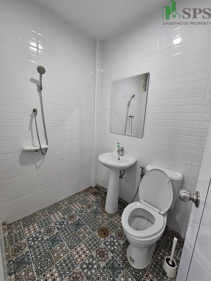 รูป ให้เช่า Townhouse สุขุมวิท 72 ใกล้บีทีเอสแบริ่ง (SPSP654) - รูปที่ 9/18