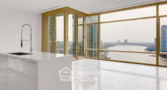 2-BR 130 Sqm On 17th Floor At Four Seasons Private Residences, BTS Saphan Taksin (ID 2873477)