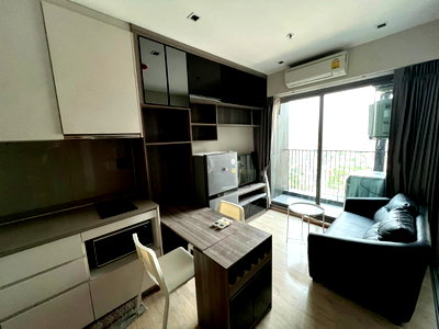 Condos for rent : Whizdom Station Ratchada - Thapra 