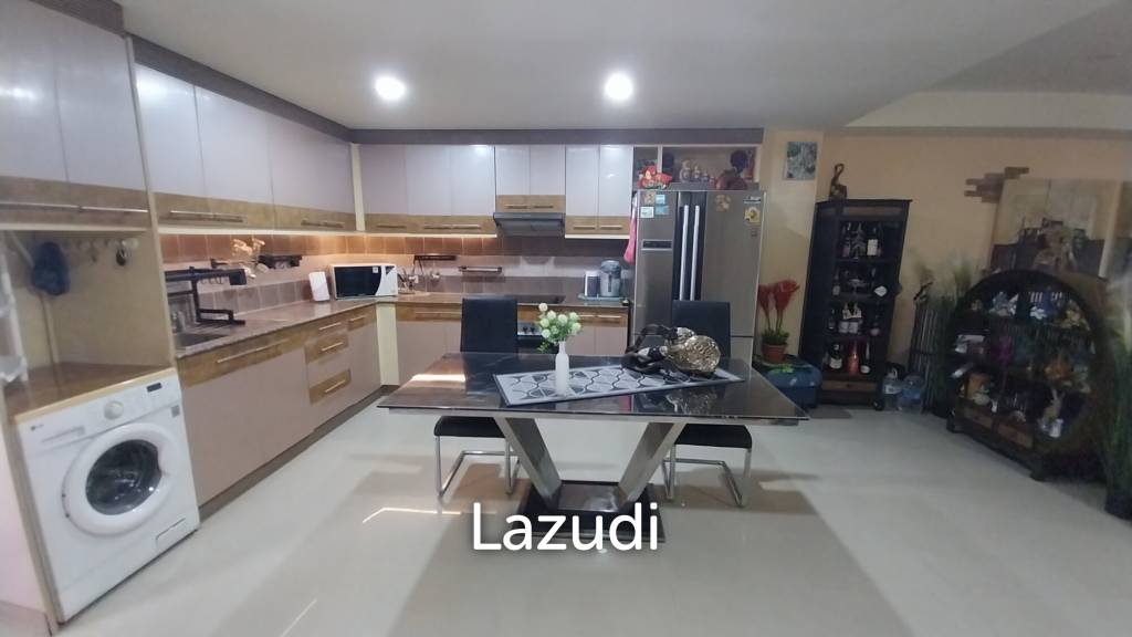 รูป Spacious 2-Bedroom Condo for Sale in Rawai - รูปที่ 6/21