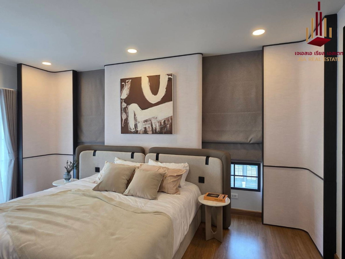 picture ✨ For Rent: Centro Bangna ✨ 💰 Only 110,000 THB/month - 5/9
