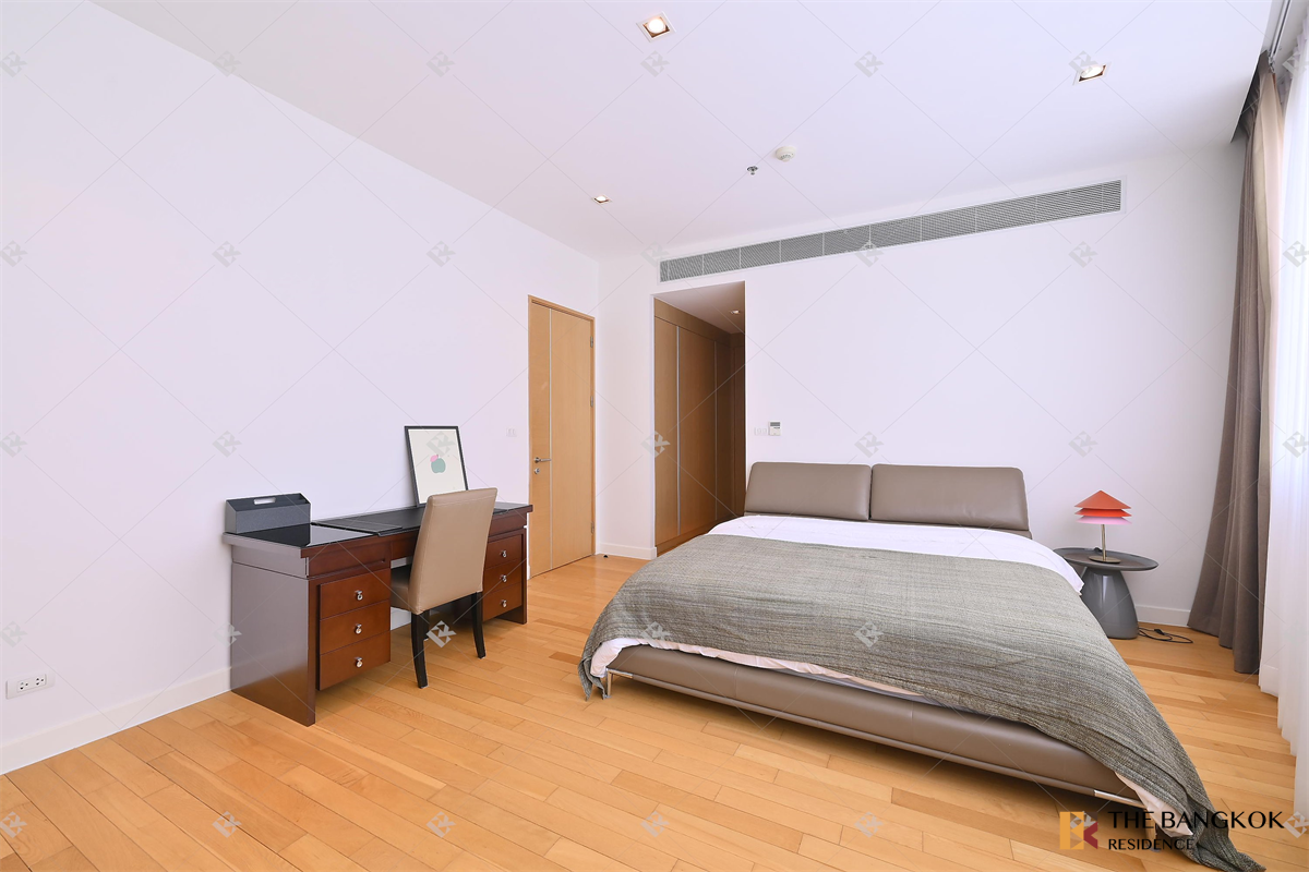 picture Millennium Residence - 2/10