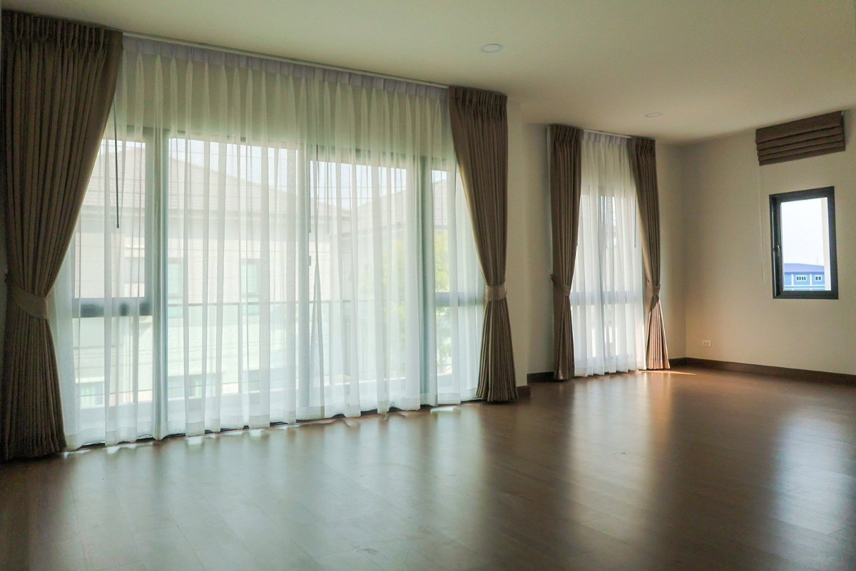 รูป ขายบ้านเดี่ยวหรู หลังมุม The City บางนา 4 ห้องนอน 5 ห้องน้ำ เนื้อที่ 90.10 ตร.วา (313 ตร.ม.) ดีไซน์หรูหรา สำหรับครอบครัวใหญ่ เพียง 23.49 ลบ.!  - รูปที่ 14/19