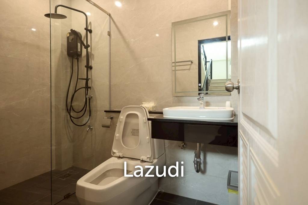 รูป บ้าน 2 ชั้น 4 ห้องนอน พร้อมสระว่ายน้ำ ใน เวียงชัย เชียงราย - รูปที่ 54/57