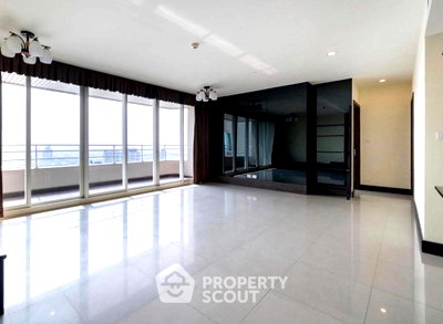 ขายคอนโด : คอนโด 3 ห้องนอน ขาย ที่ วอเตอร์มาร์ค เจ้าพระยา ใกล้ BTS กรุงธนบุรี (ID 2926411)