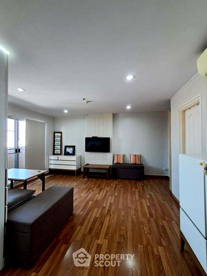 Condos for sale : 2-BR Condo at Lumpini Ville Prachachuen-Phongphet in Mueang Nonthaburi (ID 2929032)
