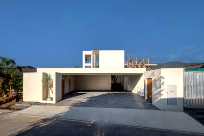 บ้านเดี่ยว ศาลหลักเมืองจังหวัดอุดรธานี :  ขายบ้าน Pool villa 2 ชั้น   5 ห้องนอน  7 ห้องน้ำ  2 ห้องครัว  3 ที่จอดรถ  #C8MG100707 