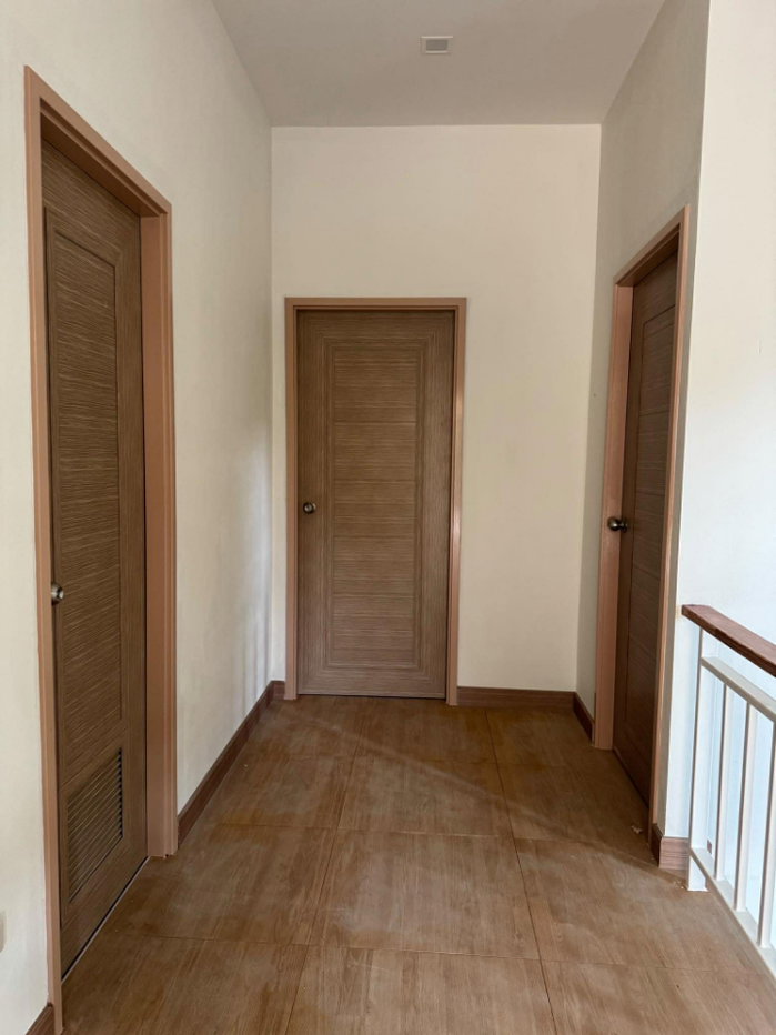 รูป ขายบ้านแฝดสองชั้น 3 ห้องนอน 3 ห้องน้ำ 1 ห้องครัว 2 ที่จอดรถ #C8MG100711 - รูปที่ 8/19
