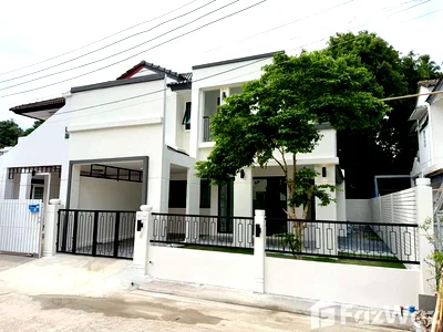 บ้านเดี่ยว สถานีรถไฟฟ้าการเคหะ : หมู่บ้านรัตนาวลัย บ้านแฝด 2 ชั้น ขนาด 36.1 วา 🏠 6380098