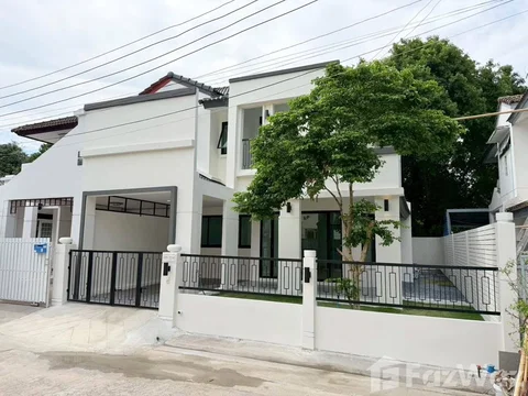 หมู่บ้านรัตนาวลัย บ้านแฝด 2 ชั้น ขนาด 36.1 วา 🏠 6380098