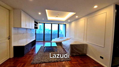 ขายคอนโด : 1 Bed 2 Bath 90 Sqm Royal Navin Tower
