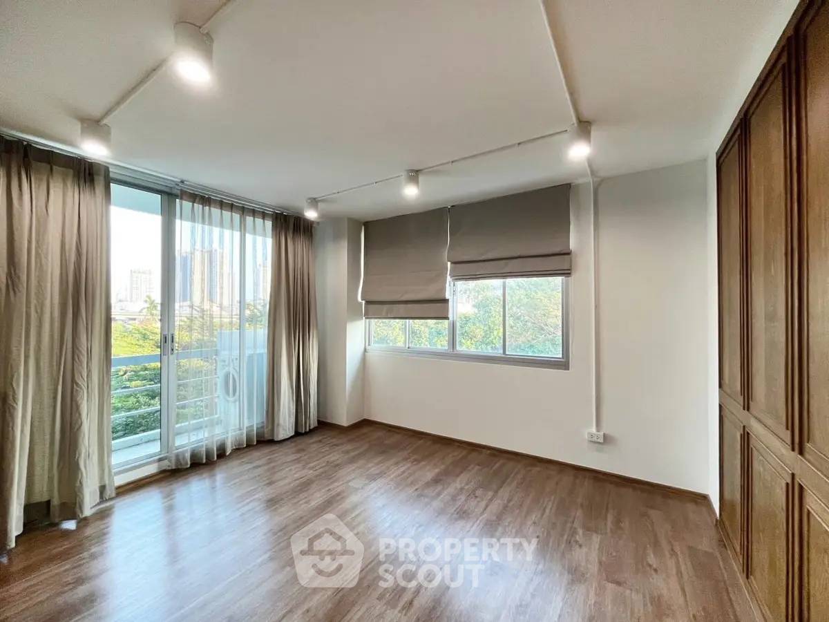 รูป คอนโด 2-ห้องนอน ที่ วอเตอร์ฟอร์ด สุขุมวิท 50 คอนโดมิเนียม ใกล้ BTS อ่อนนุช (ID 2873623) - รูปที่ 8/14