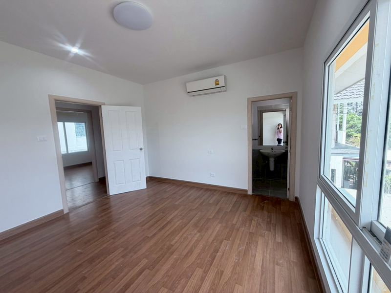 picture Resale detached house in Magnolia Nong Kham project, Sriracha, Chonburi. - 3/8