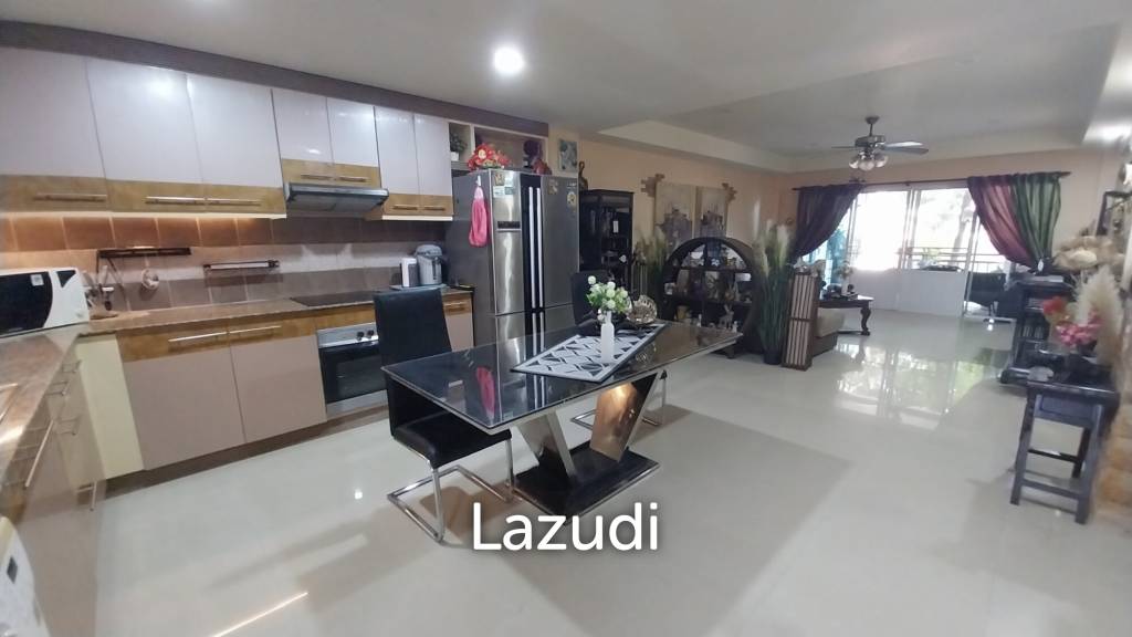 รูป Spacious 2-Bedroom Condo for Sale in Rawai - รูปที่ 11/21