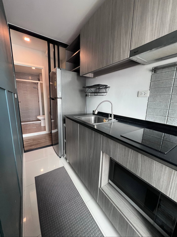 picture B Loft Lite Sukhumvit 115,  27 sqm 350 m to BTS Pu chao, corner room on 6th Floor - 10/12