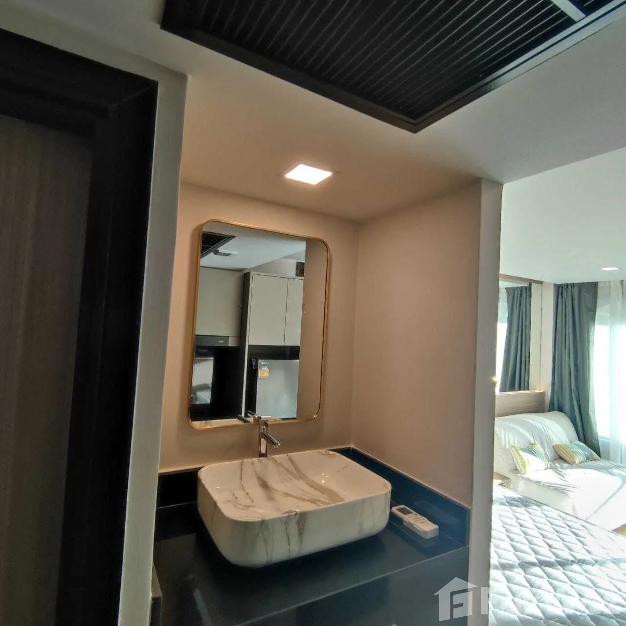 Studio Condo for sale at The Beach Condotel  1892327 - image 5