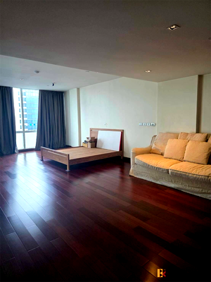 Condos for sale : Luxury Unit, Ready for You Without the Wait Le Raffine Sukhumvit 31