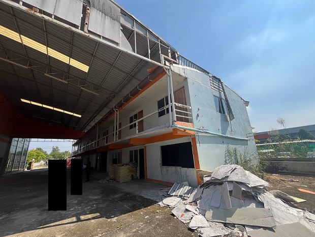 รูป อาคารสำนักงาน/โกดัง/ตึกพักคนงาน รหัสแฟ้ม66-00494 หรือ 30345-0001 ติดต่อคุณสุชาติ - รูปที่ 4/8