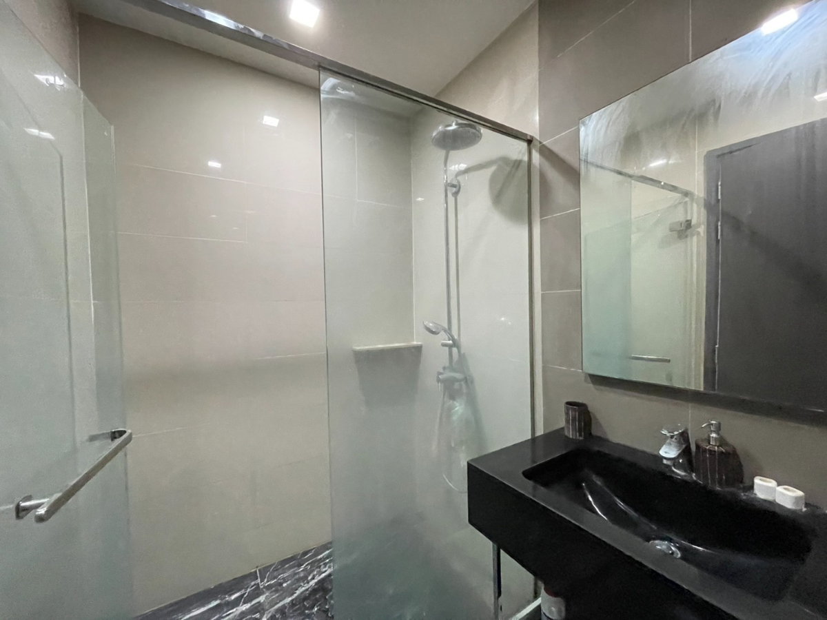 รูป ปล่อยเช่า เอจด์ สุขุมวิท 23 1 ห้องนอน 32 ตร.ม. ตกแต่งเฟอร์นิเจอร์ครบ พร้อมเข้าอยู่! - รูปที่ 18/19