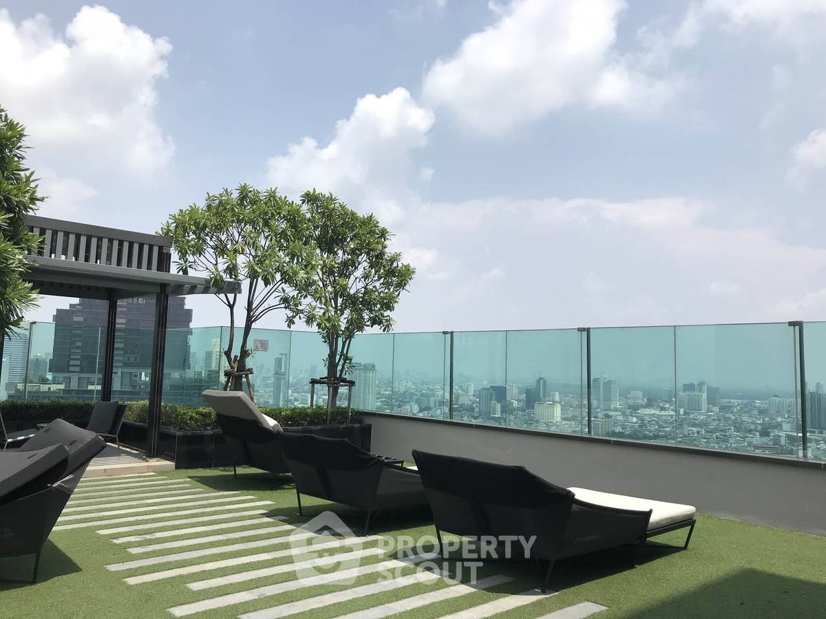 รูป คอนโด 2-ห้องนอน ที่ ริธึ่ม สาทร ใกล้ BTS สะพานตากสิน (ID 513904) - รูปที่ 7/8