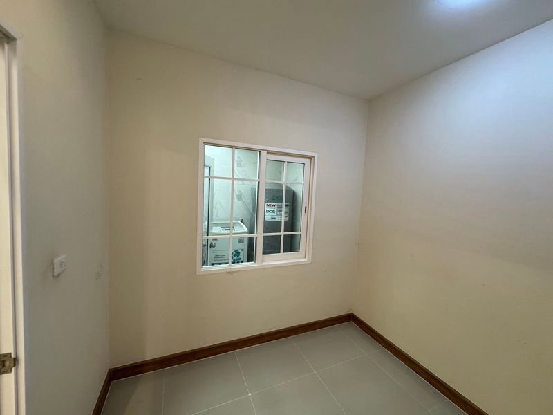 รูป บ้านให้เช่า โครงการโกลเด้นทาวน์ วงศ์สว่าง–รัชดา แต่งครบ หรูอบอุ่น พร้อมเข้าอยู่ทันที - รูปที่ 13/20