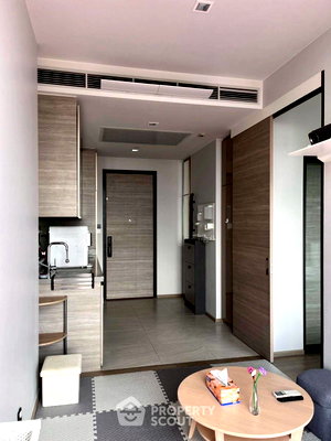 Condos for rent : 1-BR Condo at The Crest Park Residences near MRT Phahon Yothin (ID 2917176)
