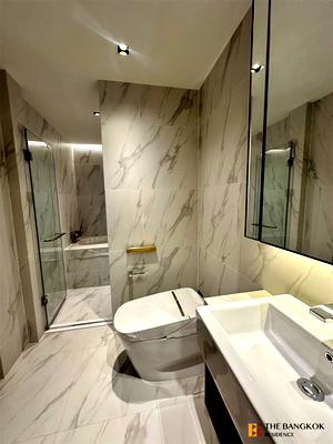 Condos for rent : Chalermnit Art De Maison