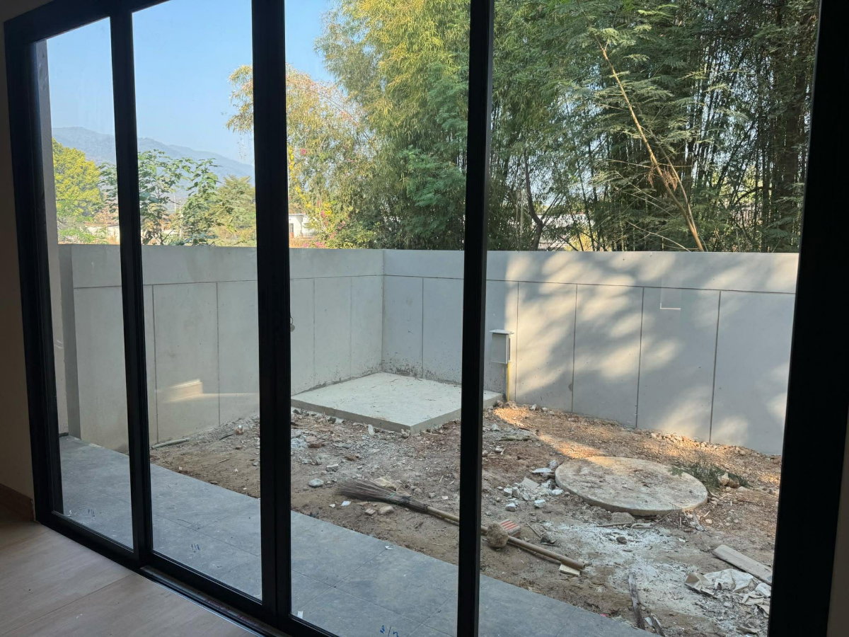 รูป ขายบ้านแฝดสองชั้น 3 ห้องนอน 3 ห้องน้ำ 1 ห้องครัว 2 ที่จอดรถ #C8MG100711 - รูปที่ 17/19