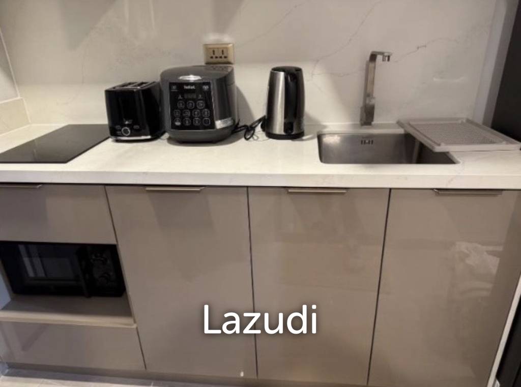 รูป 27.5 sqm Studio Condo on 23rd Floor at One 9 Five Asoke Rama 9 Huai Khwang - รูปที่ 5/9