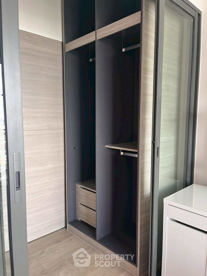 picture 1-BR Condo at The Crest Park Residences near MRT Phahon Yothin (ID 2917176) - 4/16